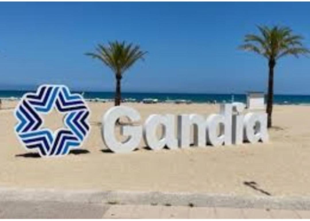 Playa de Gandia Estudio Recien Reformado Muy Cerca Del Mar מראה חיצוני תמונה